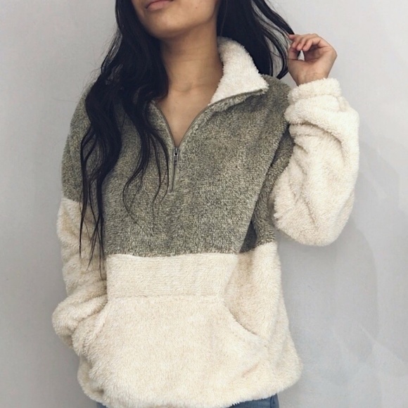 felicias Tops - 🆕 Camila Lime/Taupe+Cream Fuzzy Pullover